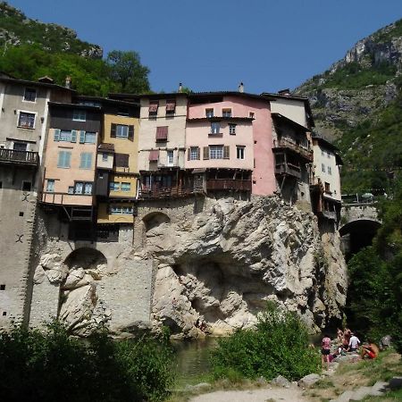 Logez Au Coeur Du Parc Du Vercors Saint-Laurent-en-Royans Экстерьер фото